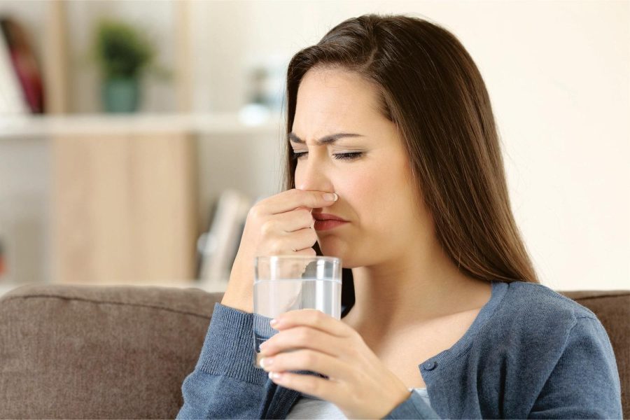 nước sinh hoạt có mùi lạ